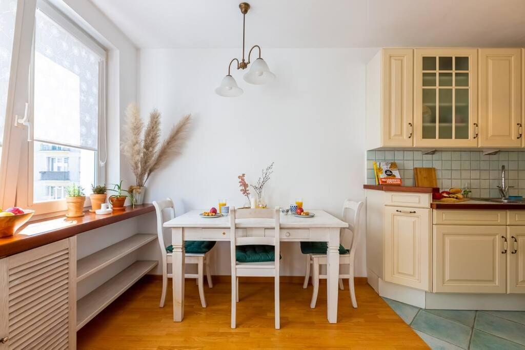 Cozy, Bright, Comfy Studio Next To The Old Town. Apartment Varşovia Exterior foto