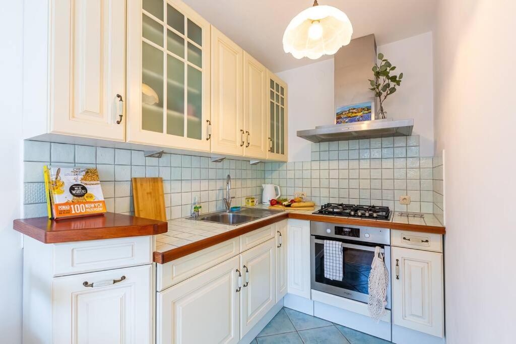 Cozy, Bright, Comfy Studio Next To The Old Town. Apartment Varşovia Exterior foto